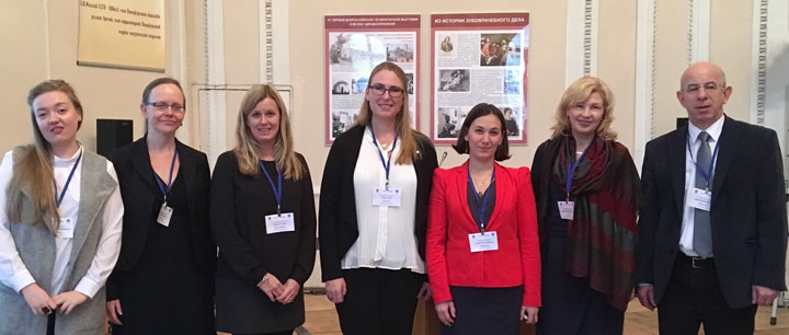 Från vänster: Irina Kovsharova, The Institute of Cultural Programs; Ane Kofod Petersen, Nordiska ministerrådet; Annica Sjölander, Göteborgs universitet, Linda Sternö, Göteborgs universitet; Olga Ruksova, The National Research University for Higher School of Economics; Tatiana Zasukhinam, Sankt Petersburg Government: The Healthcare Committee, Valery Gordin, The National Research University for Higher School of Economics.
