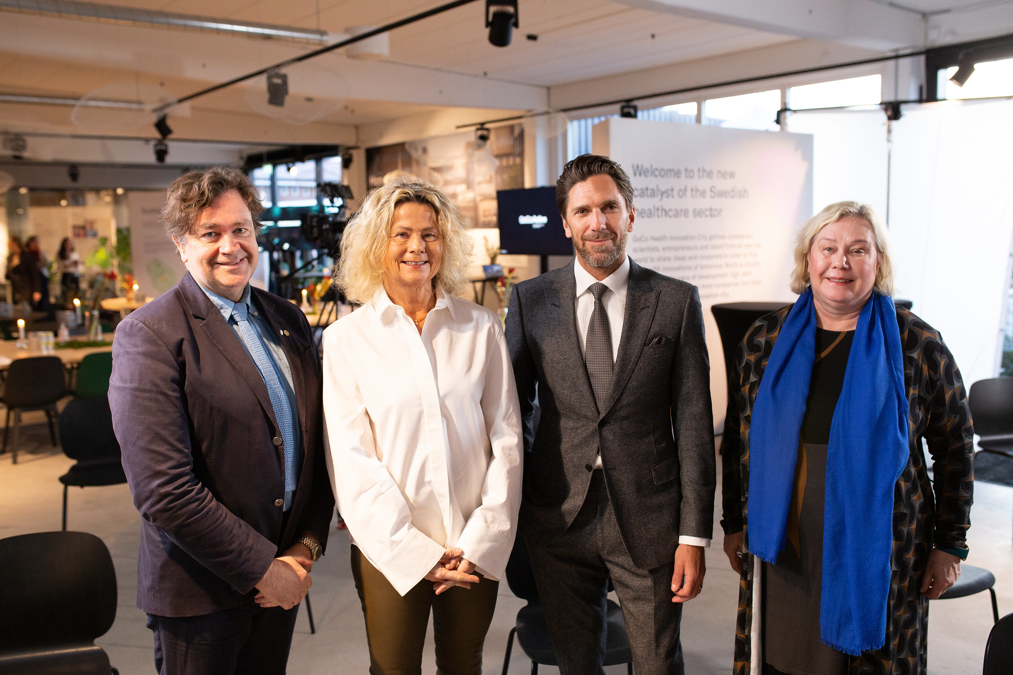 Foto på Torbjörn Lundh, Agneta Holmäng, Henrik Lundqvist och Eva Wiberg
