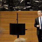 Pär Matsson talar vid OligoNova Network-konferensen Foto: Johan Wingborg